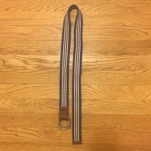 Old navy, blue and white striped belt